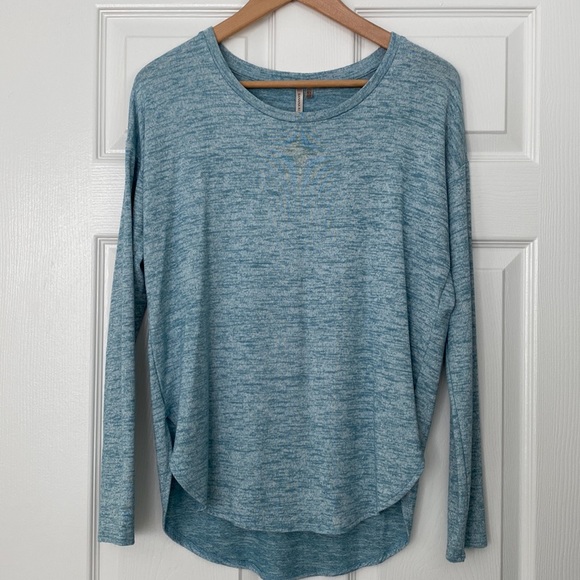 NWOT Banana Republic Soft Jersey High-Low Curved Hem Tee Emerald XS - Picture 2 of 11